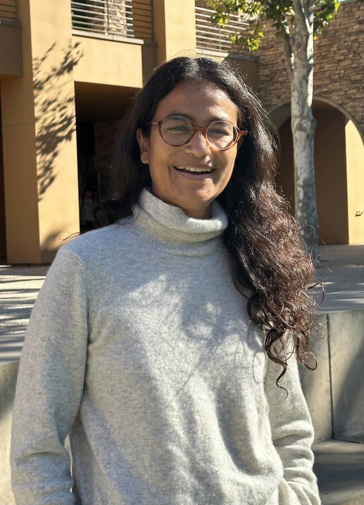 Teacher Spotlight: Dr. Nisha Kunte Brings Global Perspective to Classroom –  the Bolt Online
