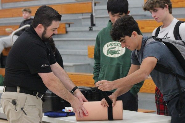 Freshmen Trained as Bleeding Control First Responders