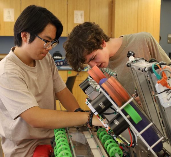 Senior Derek Zuo and Carter Klein participating in the Robotics Club on September 13, 2024. 